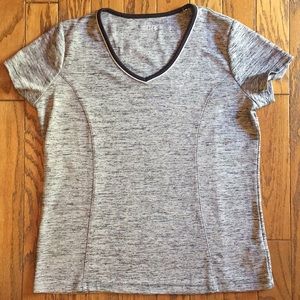 •NWOT Peppered Dri-Fit Workout T-shirt. Size:Large